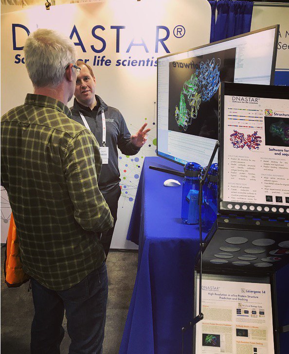DNASTARInc's tweet image. Steve in action at #PEGS17 - talking #proteins and showing some of what our amazing #structuralbio suite has to offer.