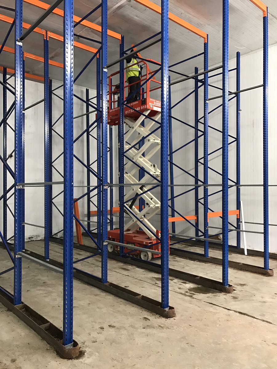 merlin_projects's tweet image. Out with the old and in with the new #drive in Project