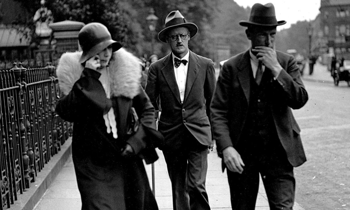 salaudeen67's tweet photo. James Joyce's erotic letters home will make your sauciest sexts look like they... https://t.co/oB05BHU83F by #barelyanyhook via @c0nvey https://t.co/M6fnfJMLbF