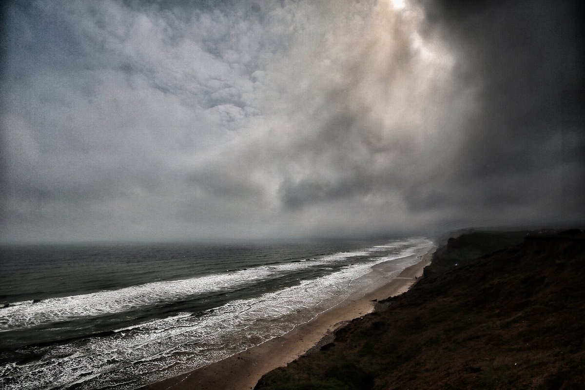 carlmilner's tweet image. Early morning Sea Fret over Hunmanby Gap #Yorkshire