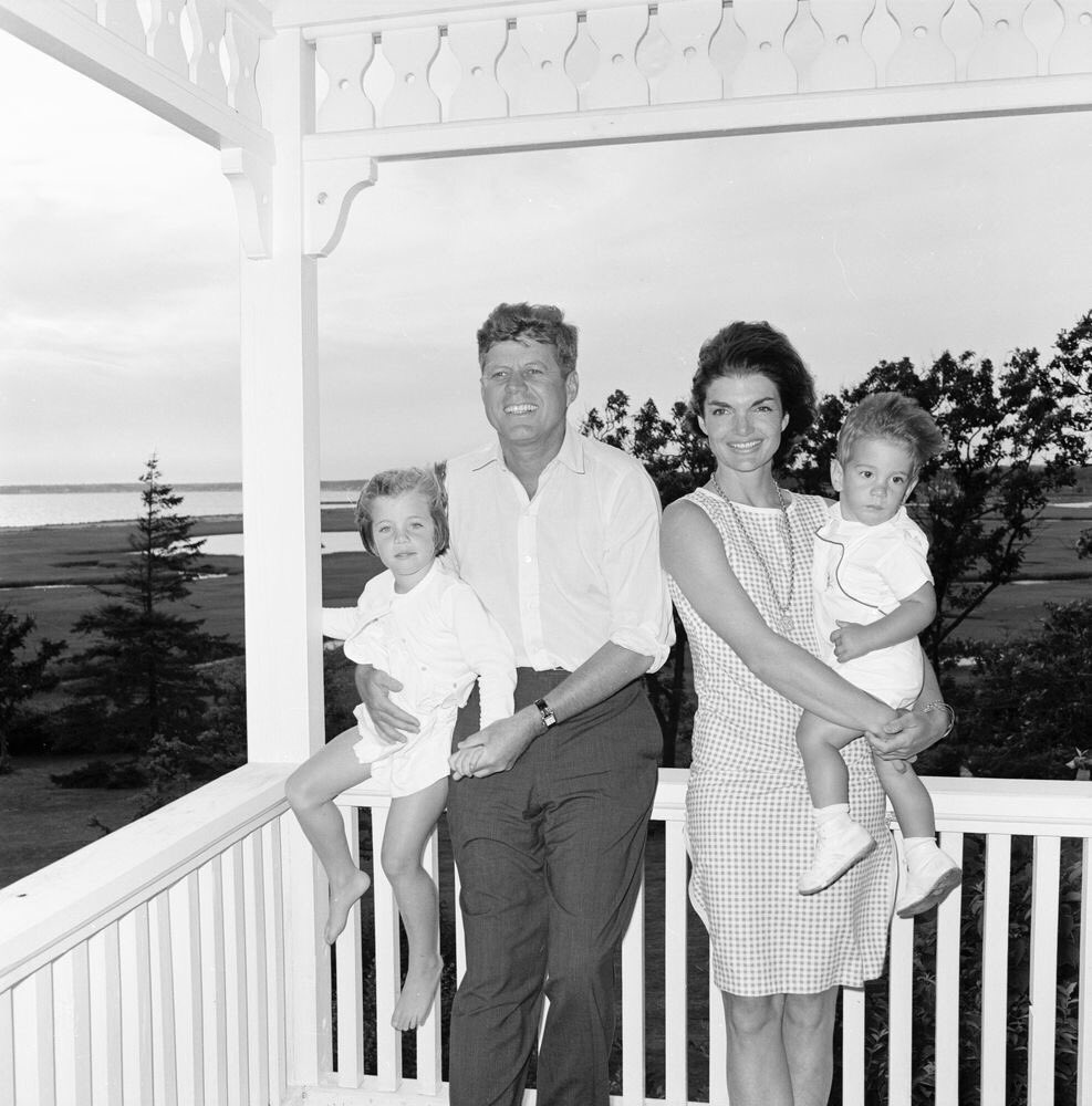 DACSTACK's tweet photo. #DONATE #JFKC - 35 Days of Giving. 100th Anniversary of #JFK’s Birth... https://t.co/hFnhednqim by #TheBeyHlve_UK via @c0nvey https://t.co/mf3TejEY8U