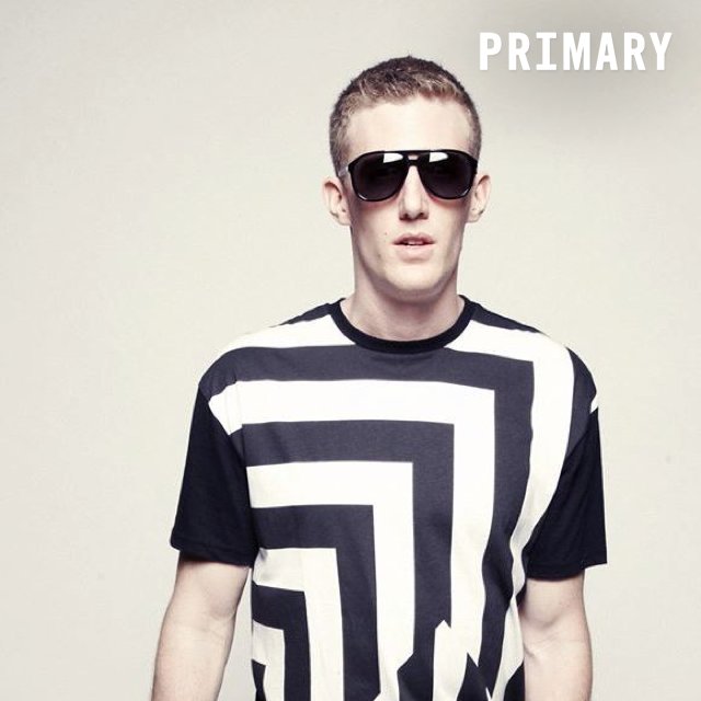 primaryfm's tweet image. Make your Tuesday more enjoyable with the best new #electronic tunes from @soundremedy, @AndrewApplepie , @beatsbyesta &amp;amp; @madbliss 🎵👌