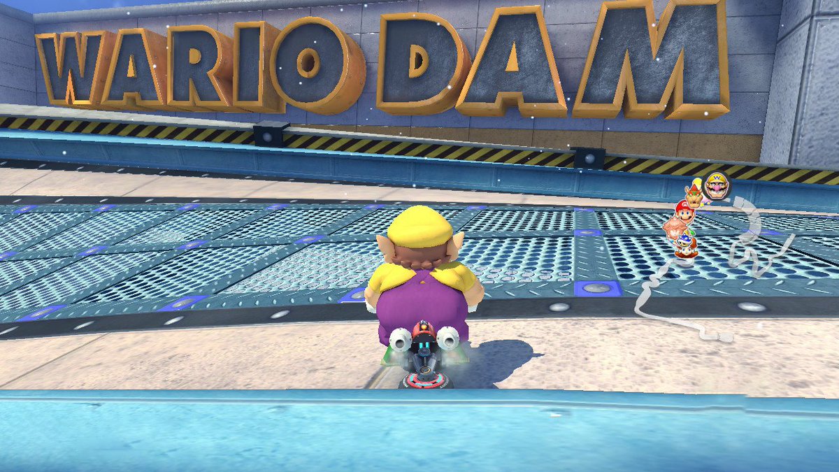 Babylonian's tweet image. when you notice Wario&apos;s huge ass