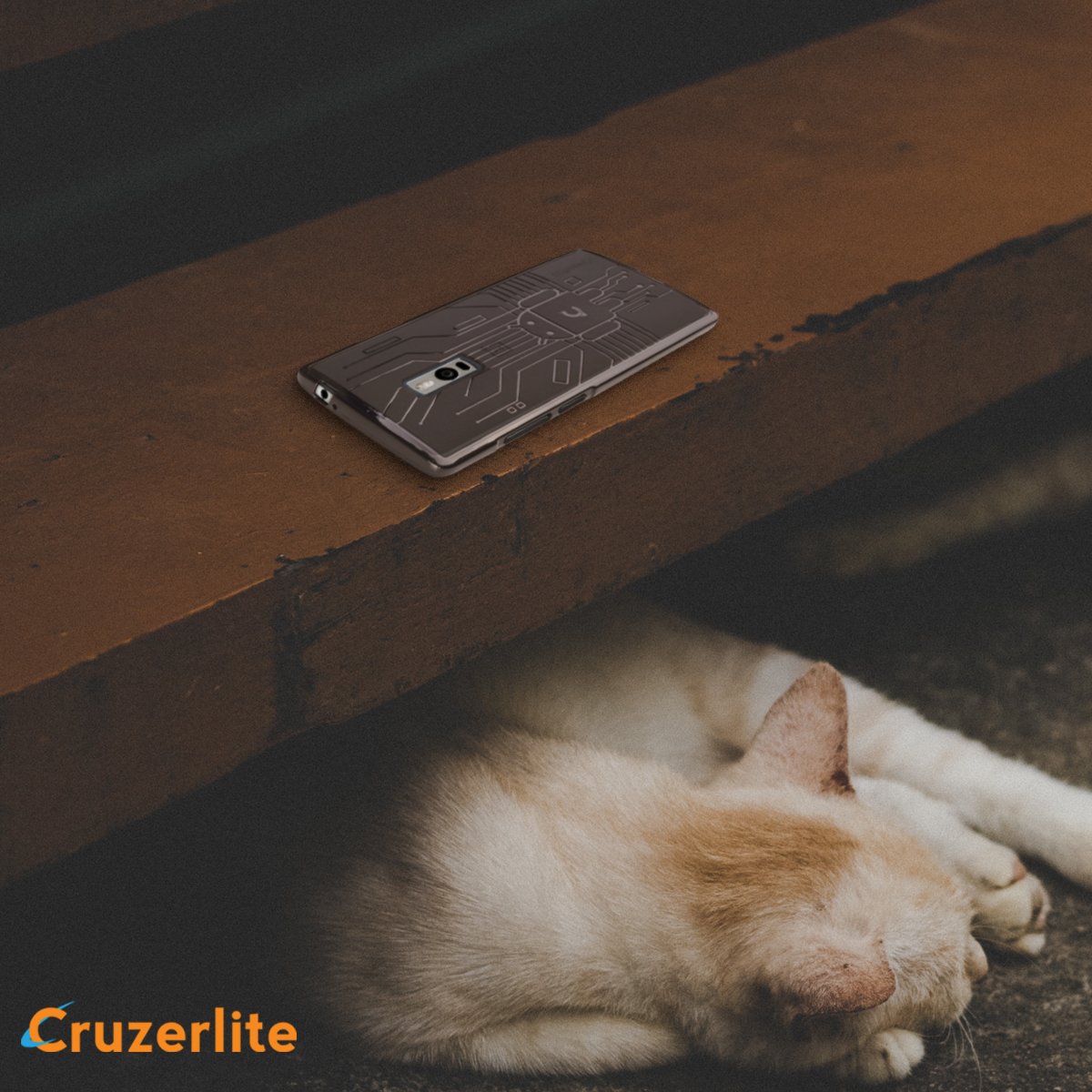 #TakeitAnywhere Check out our Bugdroid Circuit Case for OnePlus 2 / OnePlus Two. Available on our website, Amazon US,UK &amp; Canada. #circuit