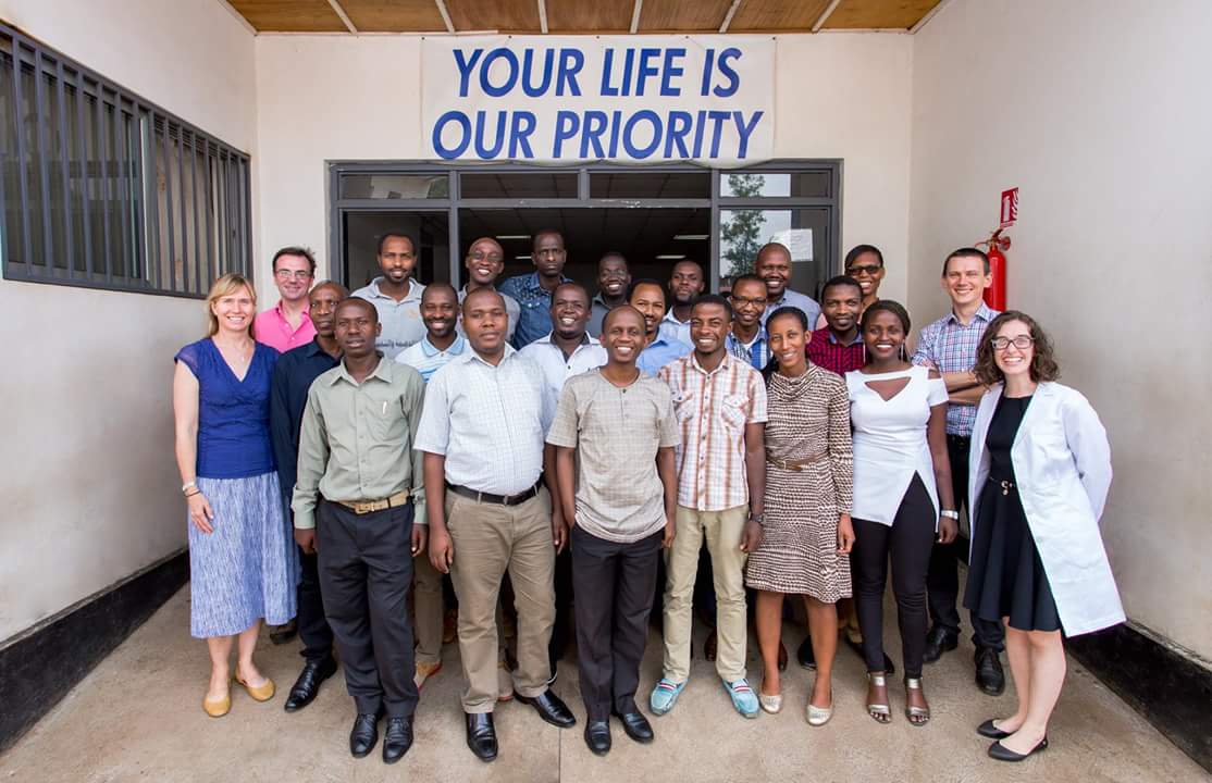 RwandaEmergencyCare (@reca_rwanda) on Twitter photo From one GP staffing <a href="/HospitalChuk/">University Teaching Hospital of Kigali/CHUK</a> ED in 1994 to the amazing team 2017 <a href="/RwandaHealth/">Ministry of Health | Rwanda</a> <a href="/TheobaldHatege1/">Theobald Hategekiman</a> From one GP staffing <a href="/HospitalChuk/">University Teaching Hospital of Kigali/CHUK</a> ED in 1994 to the amazing team 2017 <a href="/RwandaHealth/">Ministry of Health | Rwanda</a> <a href="/TheobaldHatege1/">Theobald Hategekiman</a>