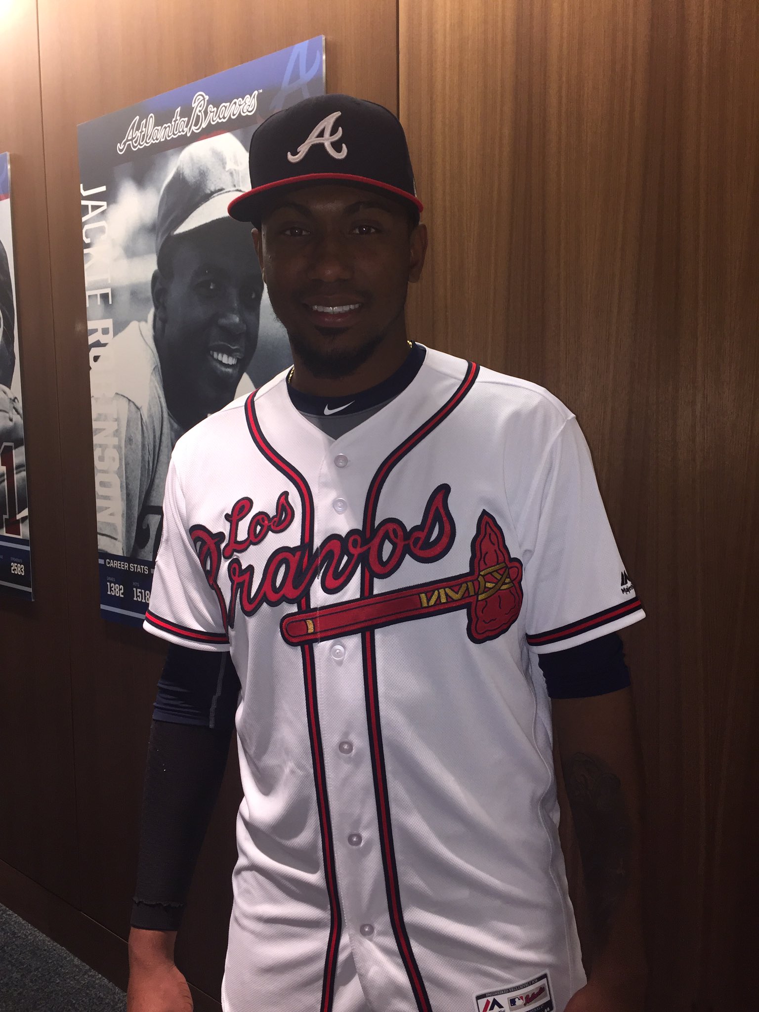 Bravos de Atlanta on X: Nuestros uniformes nuevos de #LosBravos