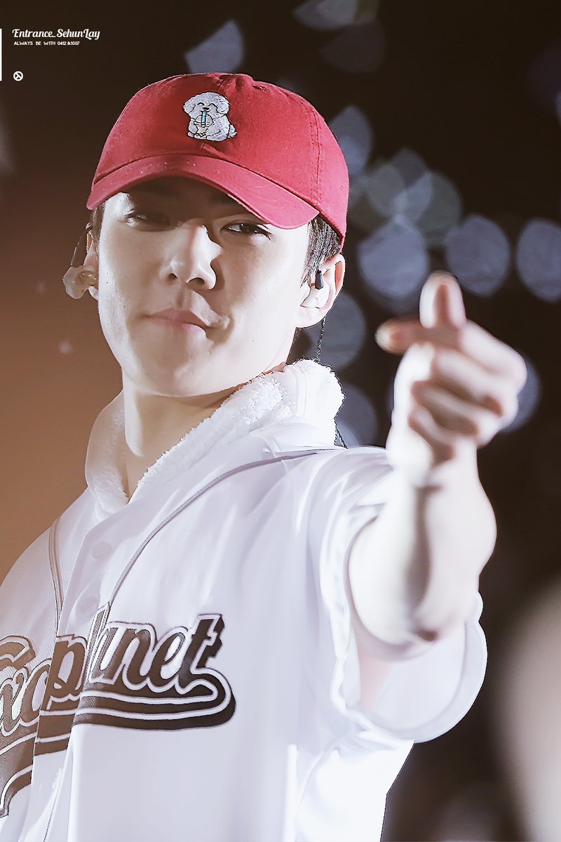 Fadya_SB's tweet photo. [HQ] 170428 SEHUN cr.Entrance_SehunLay 
 https://t.co/fkXFZECLI5 by #Yayan08_ via @c0nvey https://t.co/OidOykwZ5T