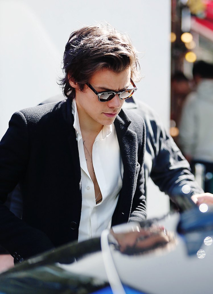 touchddlovato's tweet image. Styles não é só no sobrenome NÉ NON #SweetCreature