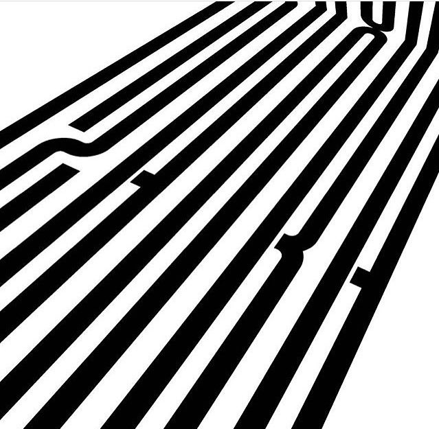 remxmusic's tweet photo. Artwork line ➖➖➖ #blackandwhite #blackline #night #nightwork #inspiration #insomnia #insomniatime #tuesday #tuesdaynight #art #artwork https://t.co/u6DBaN93LE