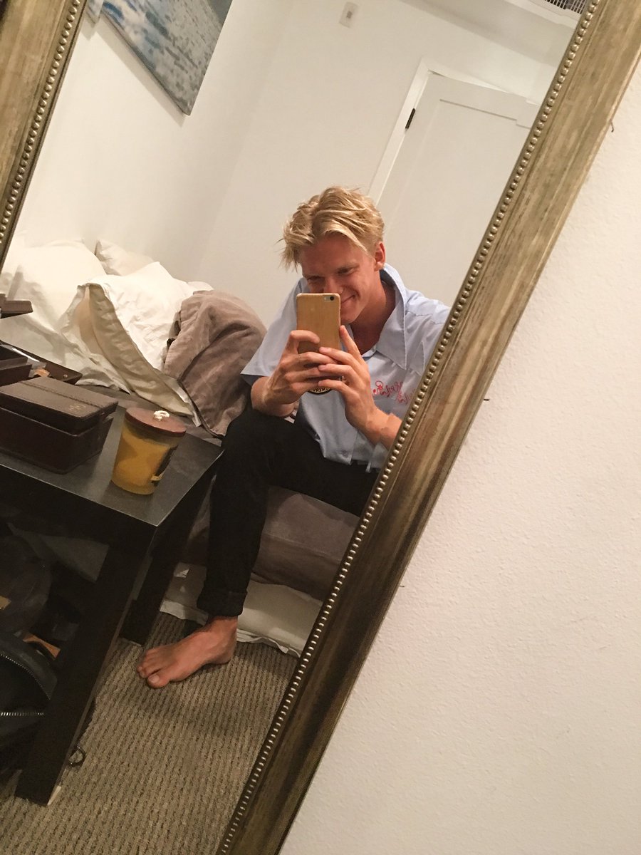 CodySimpson's tweet image. 