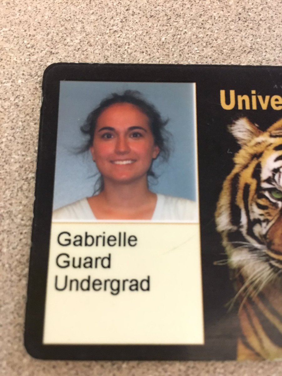 gabguard's tweet photo. Everyone: Graduation is only 12 days away!!!! 

Me: https://t.co/jfIcAgzE6x