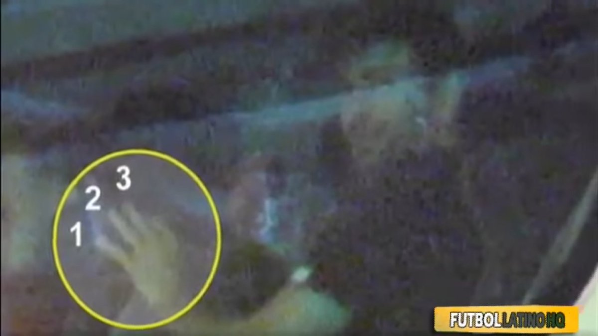 Chusinee's tweet image. Ya sé a que te referías 🤔😔😝 @3gerardpique