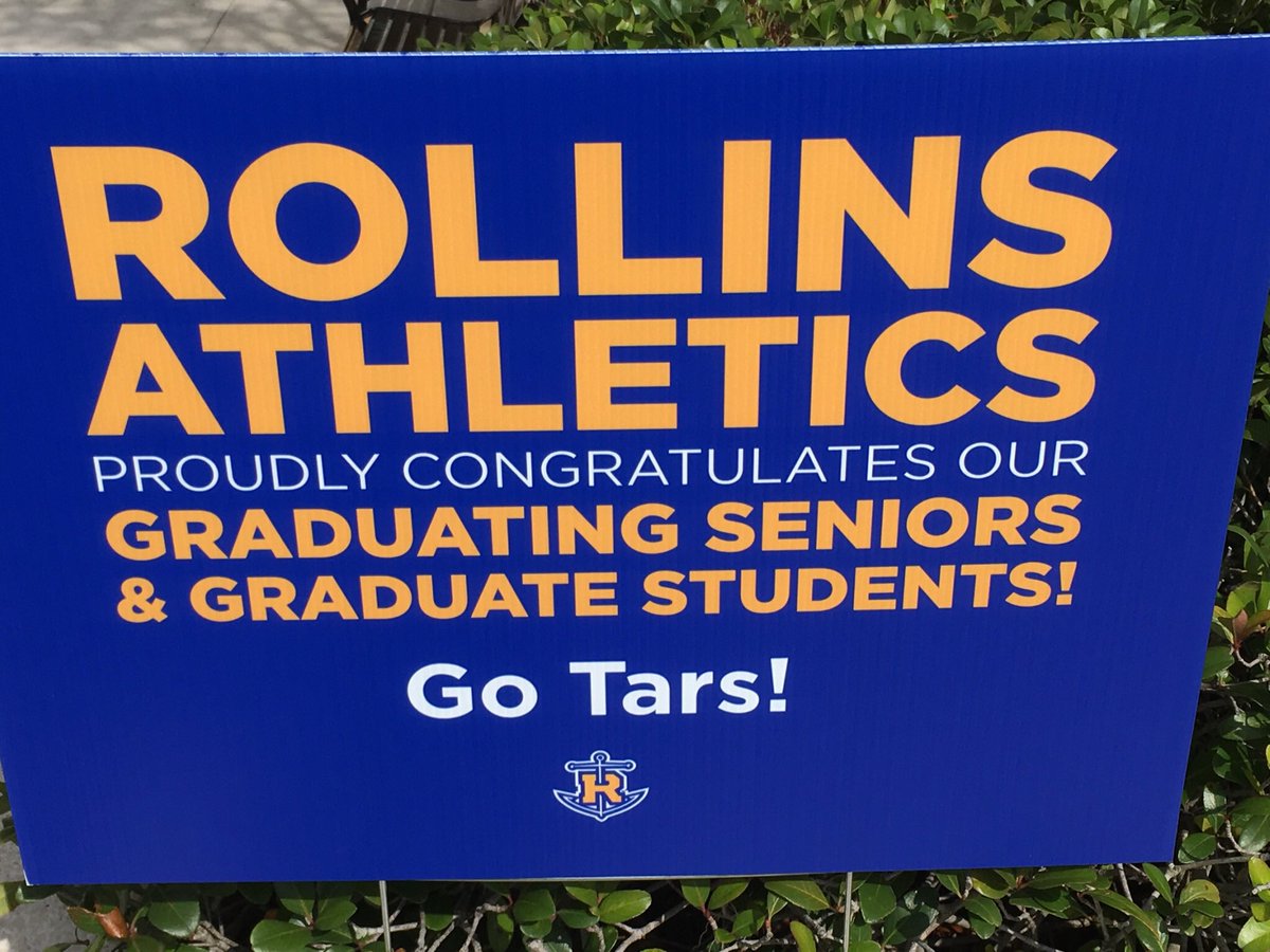 It's that time of year! #congratsseniors