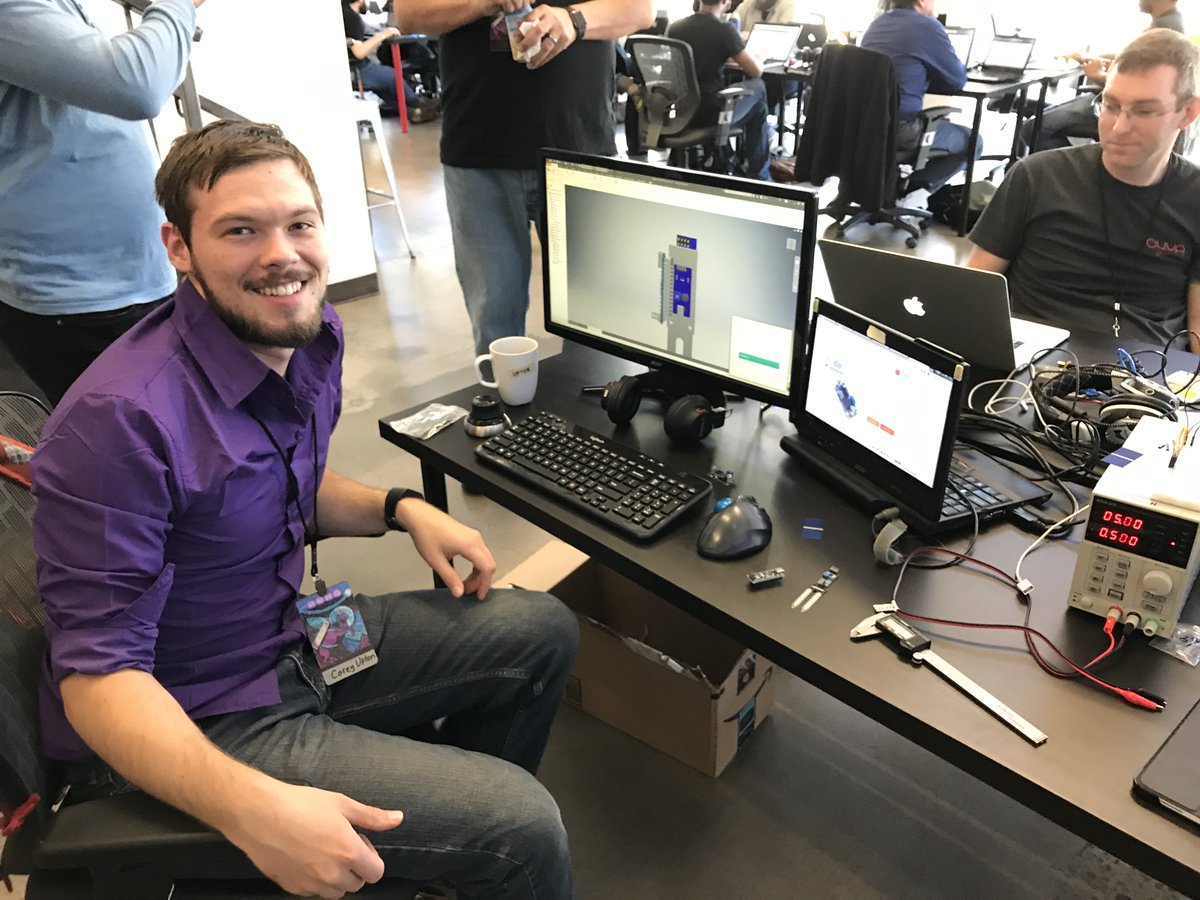 groupgetscom's tweet image. A cool soil monitoring app using a @breadtechnology processor, a #TechTuesday highlight from this weekend's @SpaceAppsReno event.