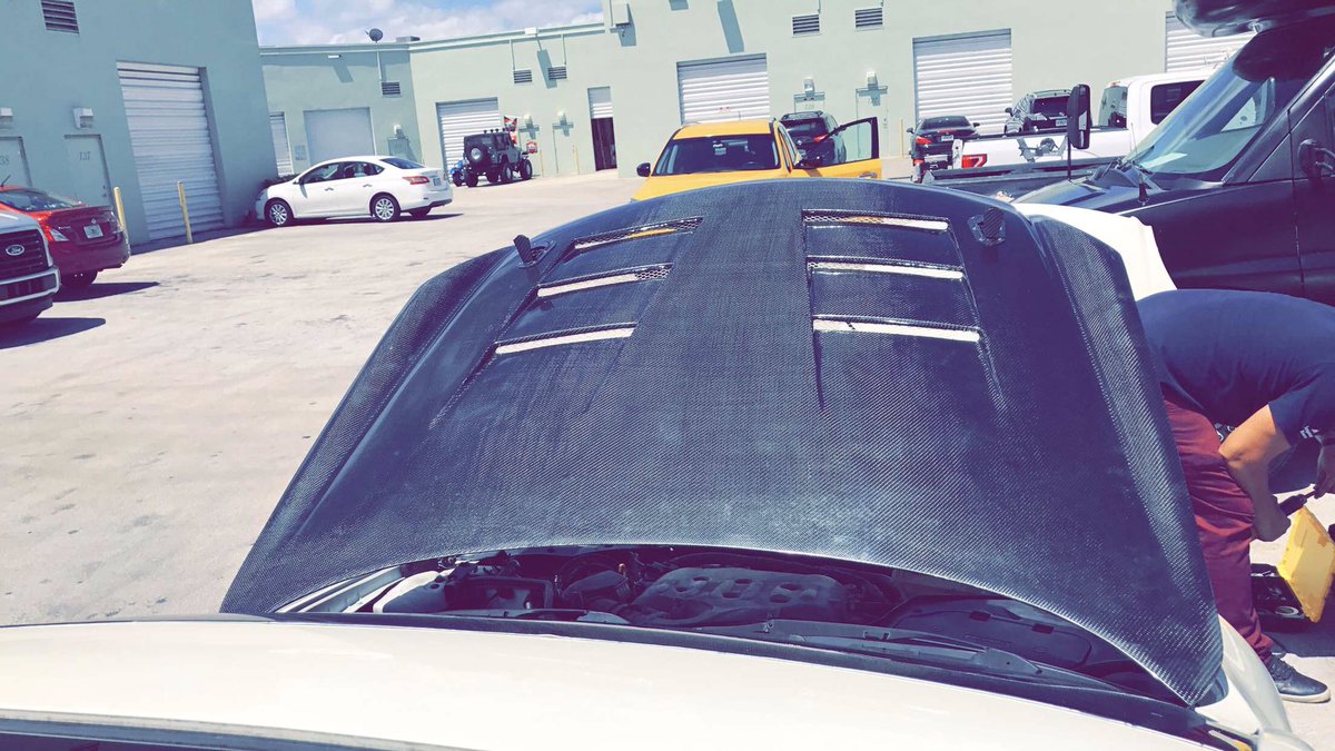 Stifler_SUPREME's tweet image. @Seibon_Carbon thank you for my latest shipment😈 #CustomOnly #G35s