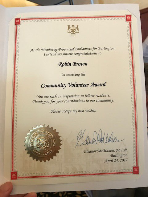 ConsumerSOS's tweet image. Glad @LoblawsON finally did the right thing after story; congrats to Robin Brown, Burlington Volunteer of the Year! 2/2 #IWorkForTheViewer