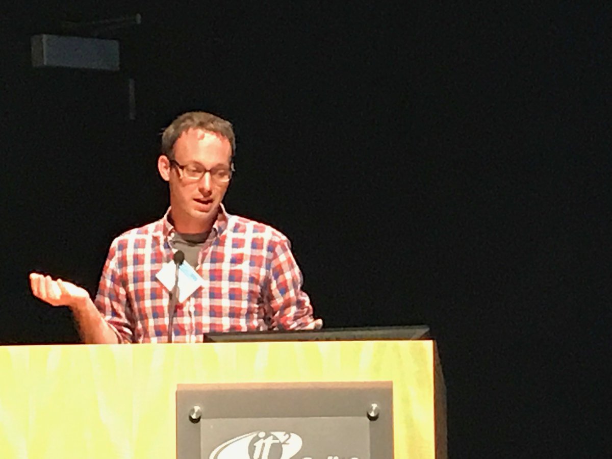 hdexplore's tweet photo. #HDExplore2017 - Sean Munson - @smunson from @hcdeUW presenting at our 3rd Annual Network Meeting https://t.co/ZPtPWJ6CJC