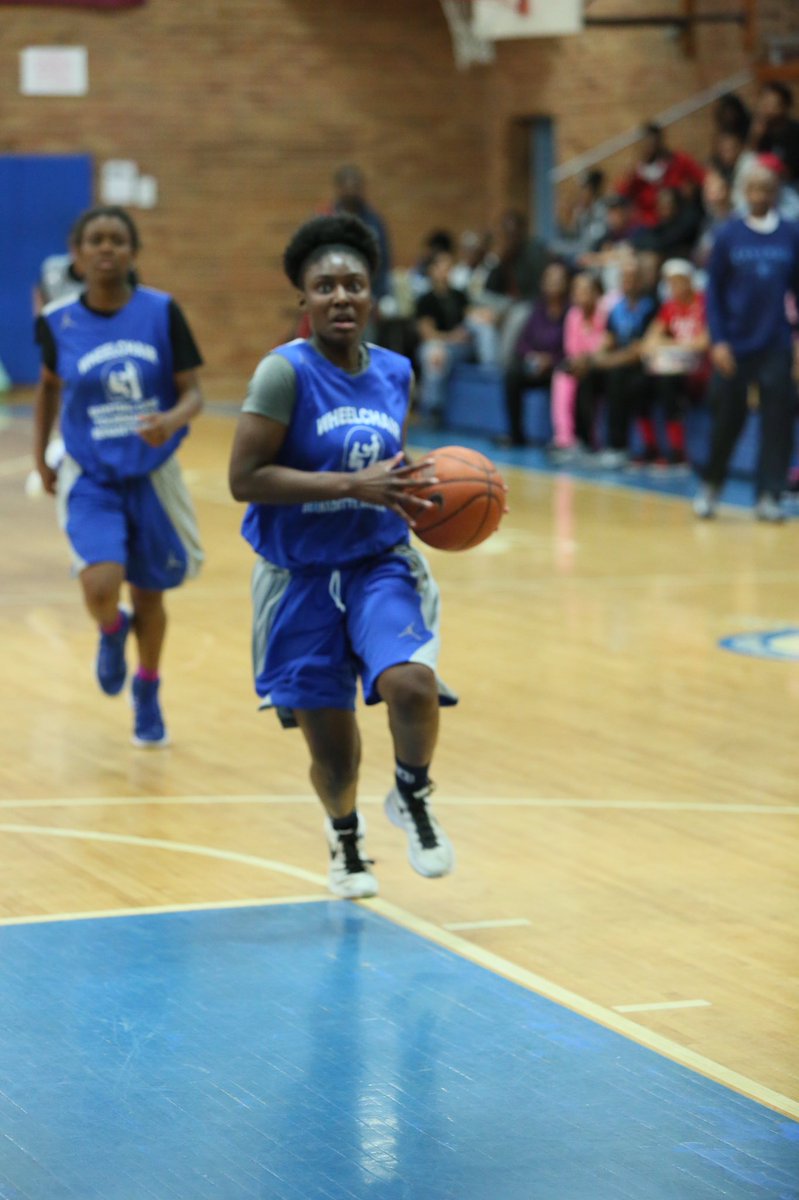 NYGHoops's tweet photo. Lynette Taitt 5-7 (G) Loughlin HS Team Brooklyn @Manhattan_WBB signee 12 of teams 29 pts at half #wheelchaiRclassic https://t.co/GhCVYykPAN