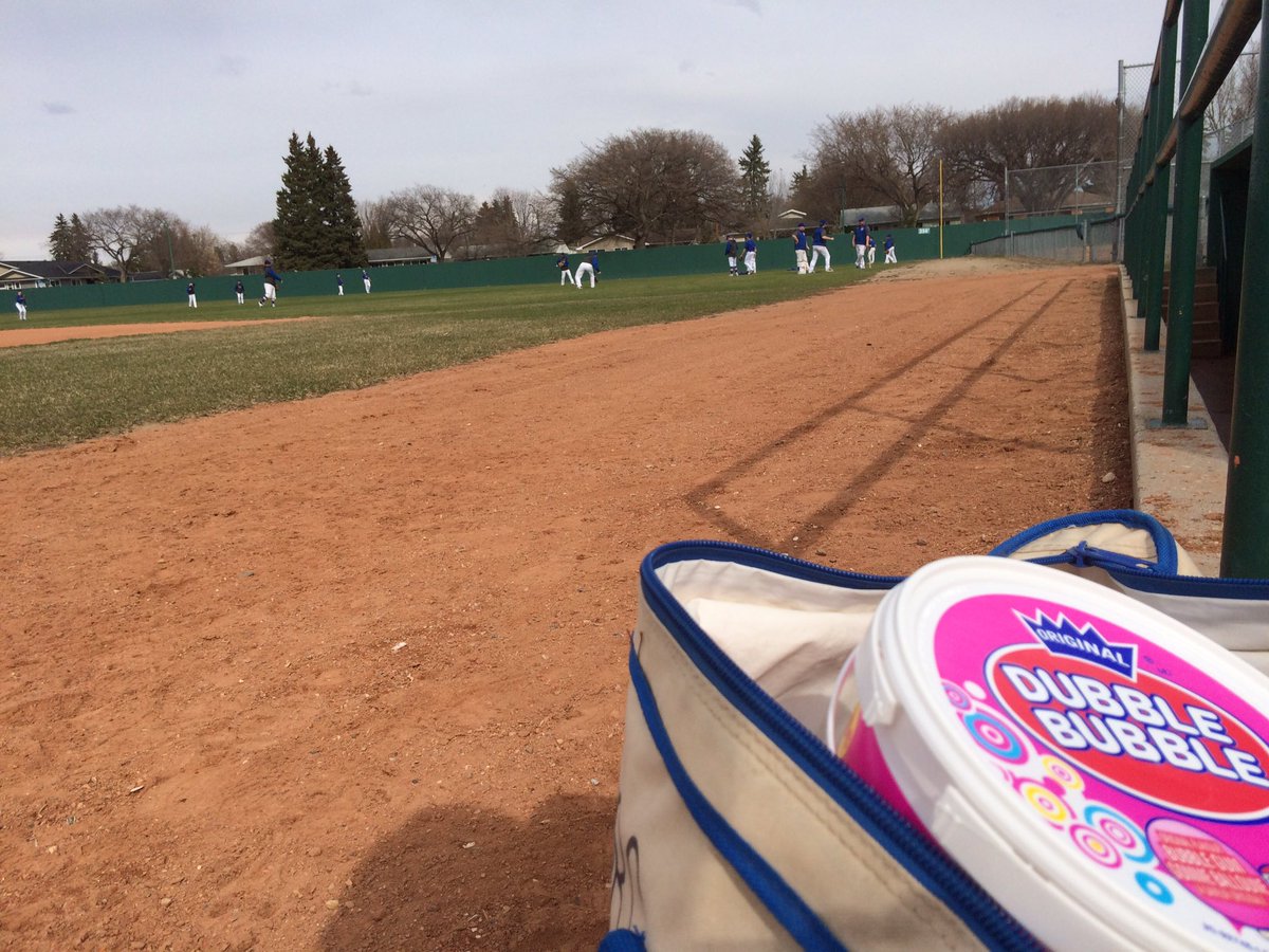 letitallhangout's tweet photo. Break out the Bubblegum, it's spring time and @spblsask_billy Midget AAA baseball is back in #yxe @SaskatoonCubs https://t.co/NUnPdVvAfb