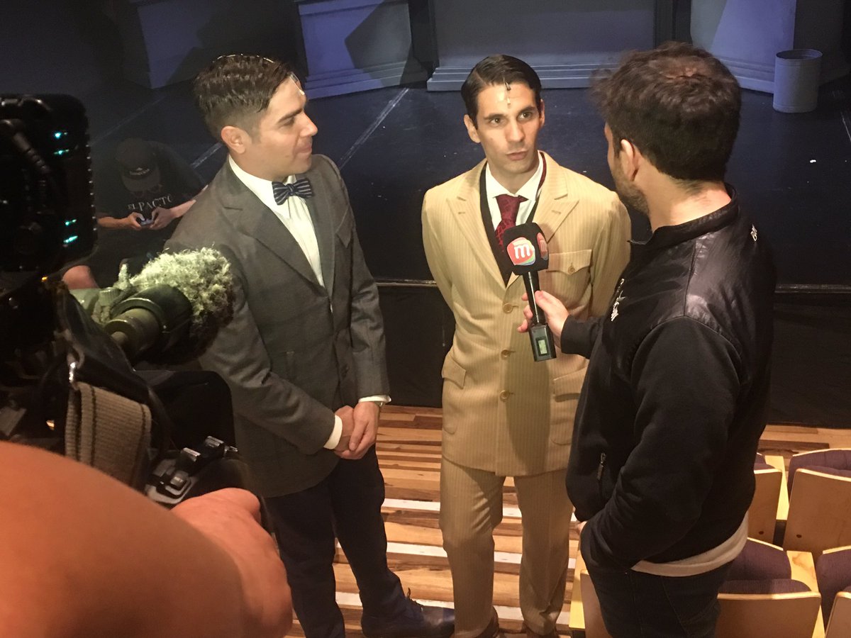 Hoy en el estreno de <a href="/MusicalElPacto/">Musical El Pacto</a> nota a <a href="/Velazquez_Pedro/">PEDRO VELÁZQUEZ</a> <a href="/leanbassano/">Leandro Bassano</a>  por <a href="/GuillermoFelipe/">Guillermo Noailles</a> para <a href="/mshowtv/">MShow Oficial MGZN</a> <a href="/GabrielaSobrado/">Gabriela Sobrado</a> <a href="/TeatroBorder/">Teatro Border</a>