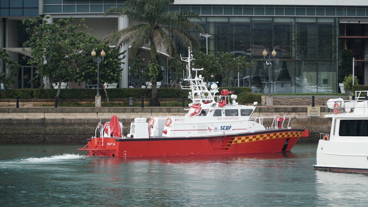 Singapore Civil Defence Force on Twitter: "Rapid Response Fire Vessels  launched by Min Shanmugam at SCDF Workplan Seminar this morning.🛥🚨… "