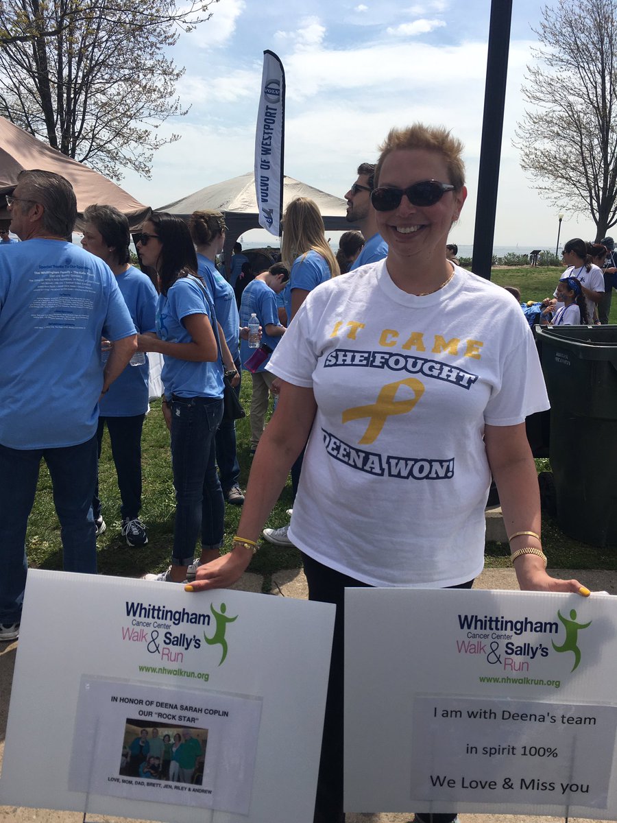 SandersAmk8174's tweet image. @davematthewsbnd Love you DMB. Help us make a wish come true by meeting you. Life is short but sweet for certain 💛#cancersucks