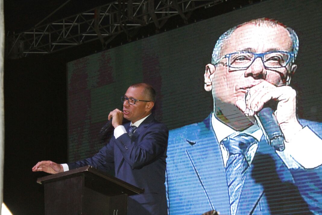 "No se puede hablar de reconstrucción sin resaltar la extraordinaria solidaridad de todo el pueblo", <a href="/JorgeGlas/">Jorge Glas</a> #TransformamosEcuador