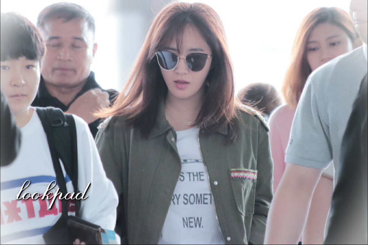 delicate2's tweet image. ส่งพี่ยูลกลับแล้ว พี่เค้าหล่อมากค่ะ💗
#PanteneTHxGirlsGeneration 
#WelcomeYulSeotoThailand  #yuri