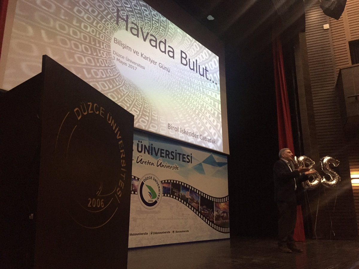 Sayın Birol Cabadak ''Bulut Bilişim ve Gelecek'' adlı sunumuna başladı. #yonetimbilisimleguzel