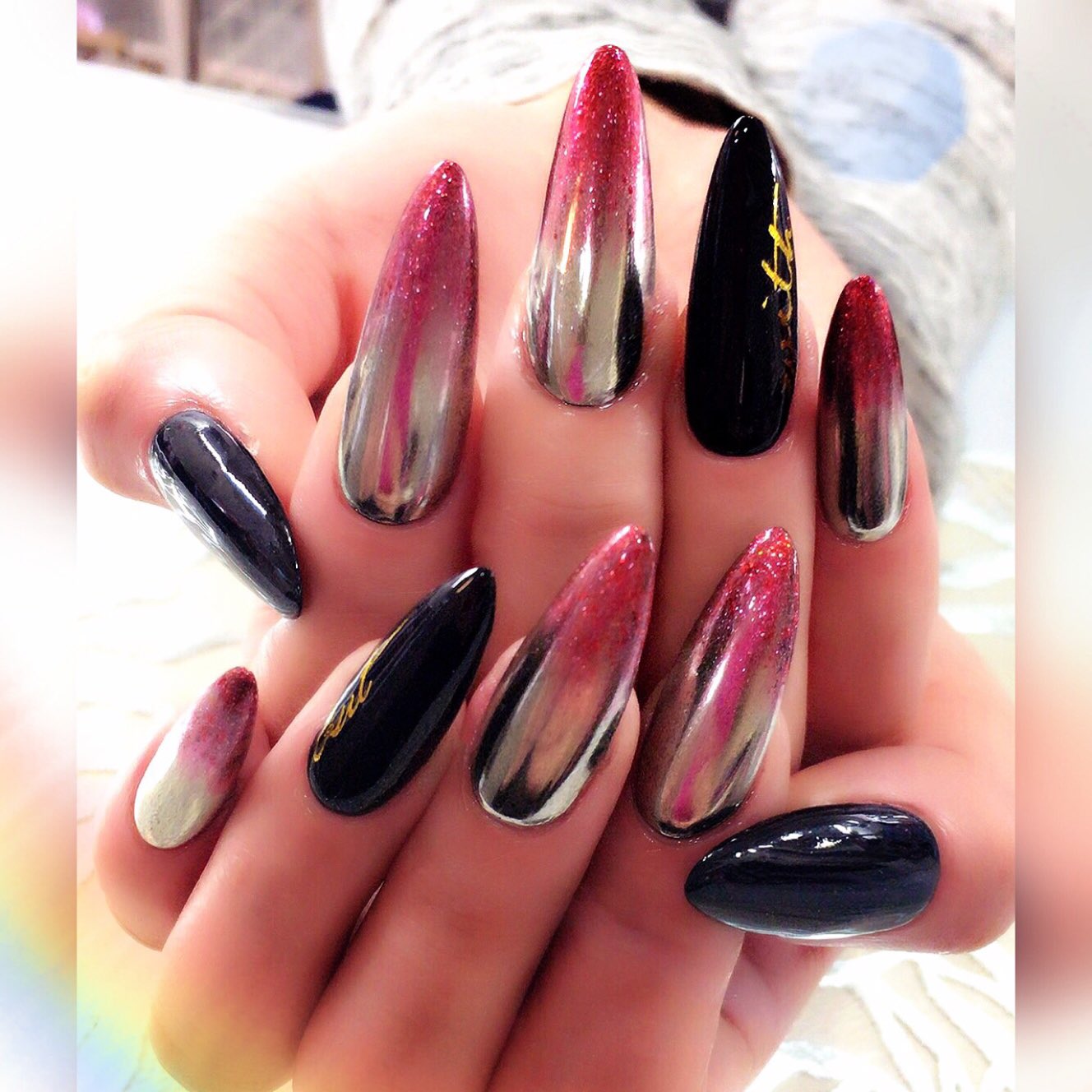 ꮯᴴᴵᴮᴵ お客様 Nail Fashion Scalp Cool Beauty Nailart Naildesign Longnail ネイルデザイン ロングスカルプチュア ネイル ロングネイル ミラーネイル ミラーパウダー 派手 個性的 かっこいい T Co W2eilp7oam