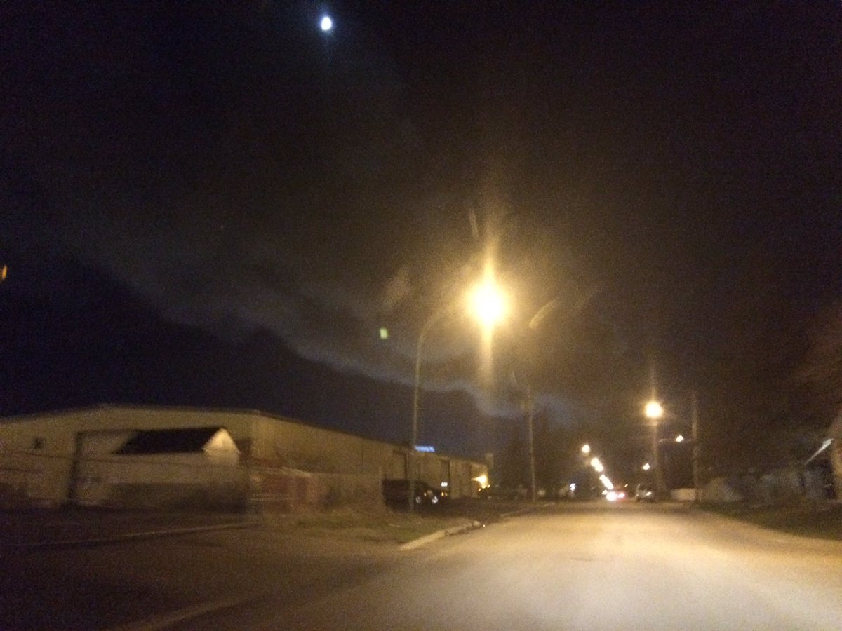 Andrea Lawrence On Twitter Huge Fire At The Old Gmc