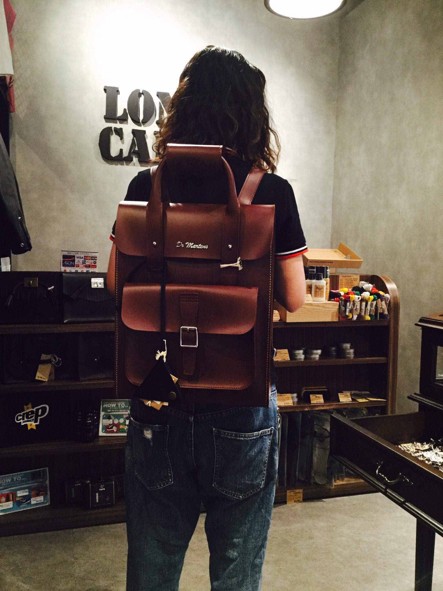 London Calling水戸opa店 大人気のドクターマーチンのバックパック 今ならチェリーレッド ブラック ホワイト3色揃ってます 少量入荷ですので気になった方は是非ロンドンコーリング水戸店でお待ちしております