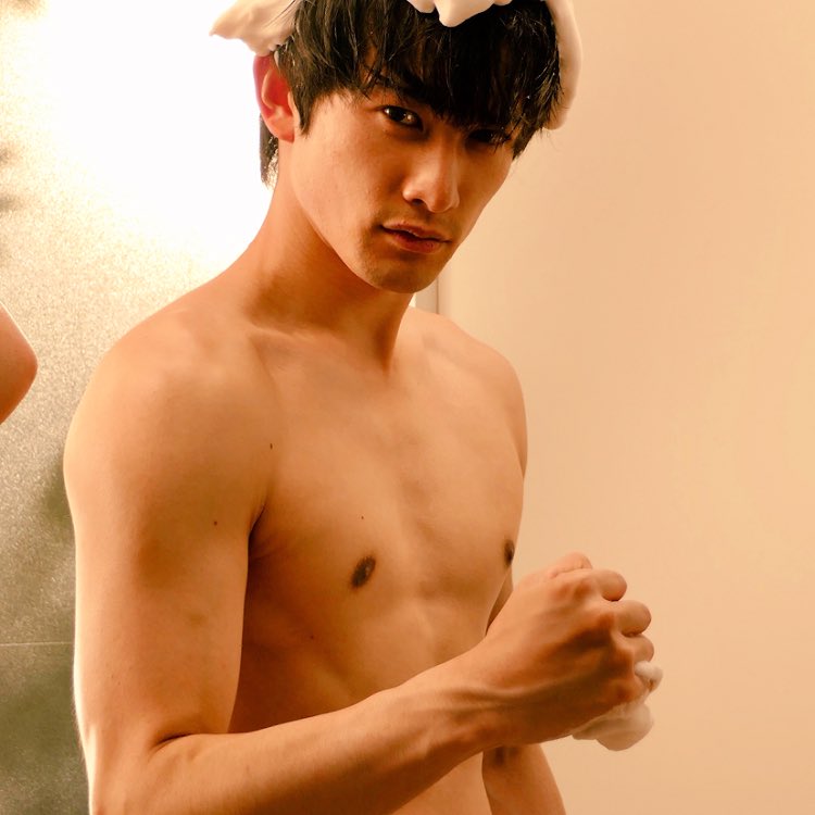 LDH GUYS ˢʰᶦʳᵗˡᵉˢˢ on X