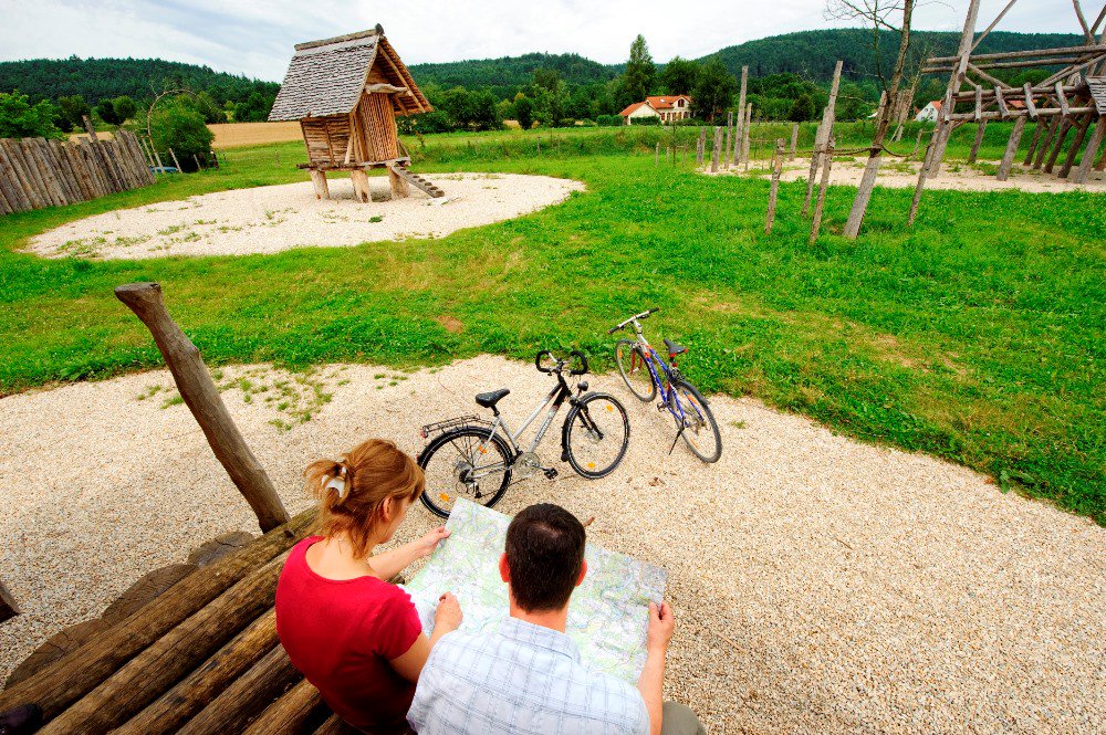 Raus aus dem Alltag und rauf aufs Rad - mit der neuen Radkarte und Tourenportal
bit.ly/2qA6Caa