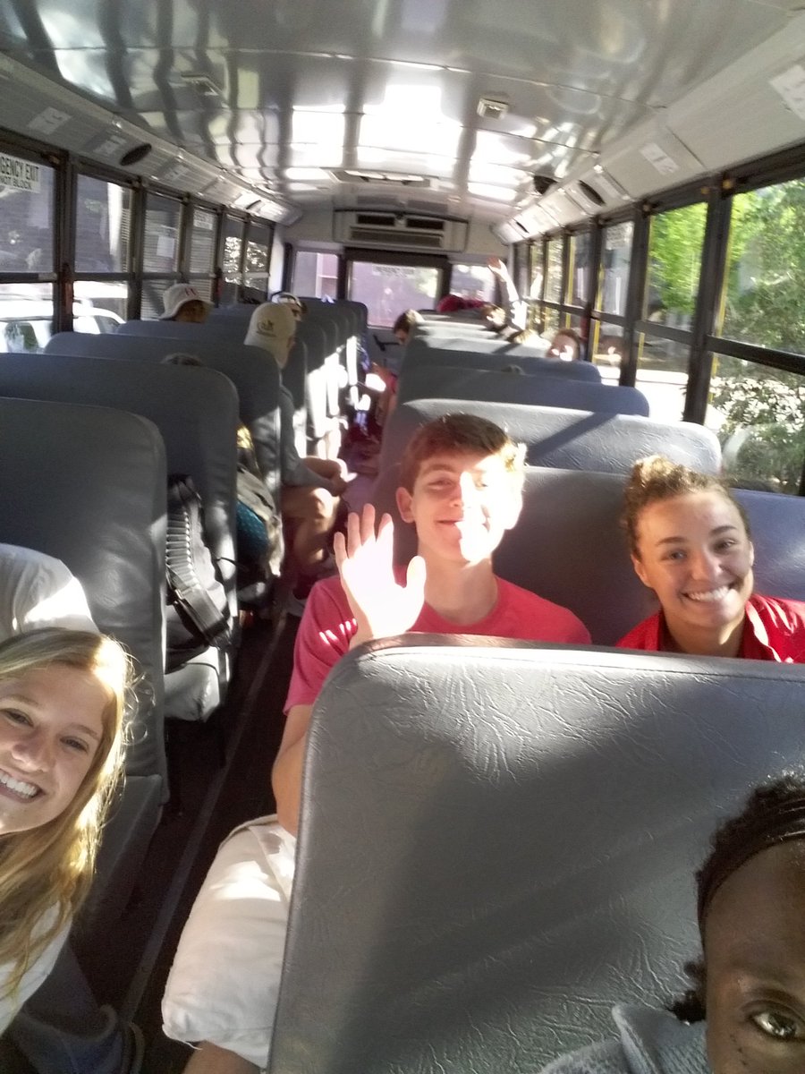 HT_TrackXC's tweet photo. State bound!! Ready for a great few days of competition.  @HewittAthletics @dobbscoach @AlabamaRunners #ALstate https://t.co/mQNyEdVAhM