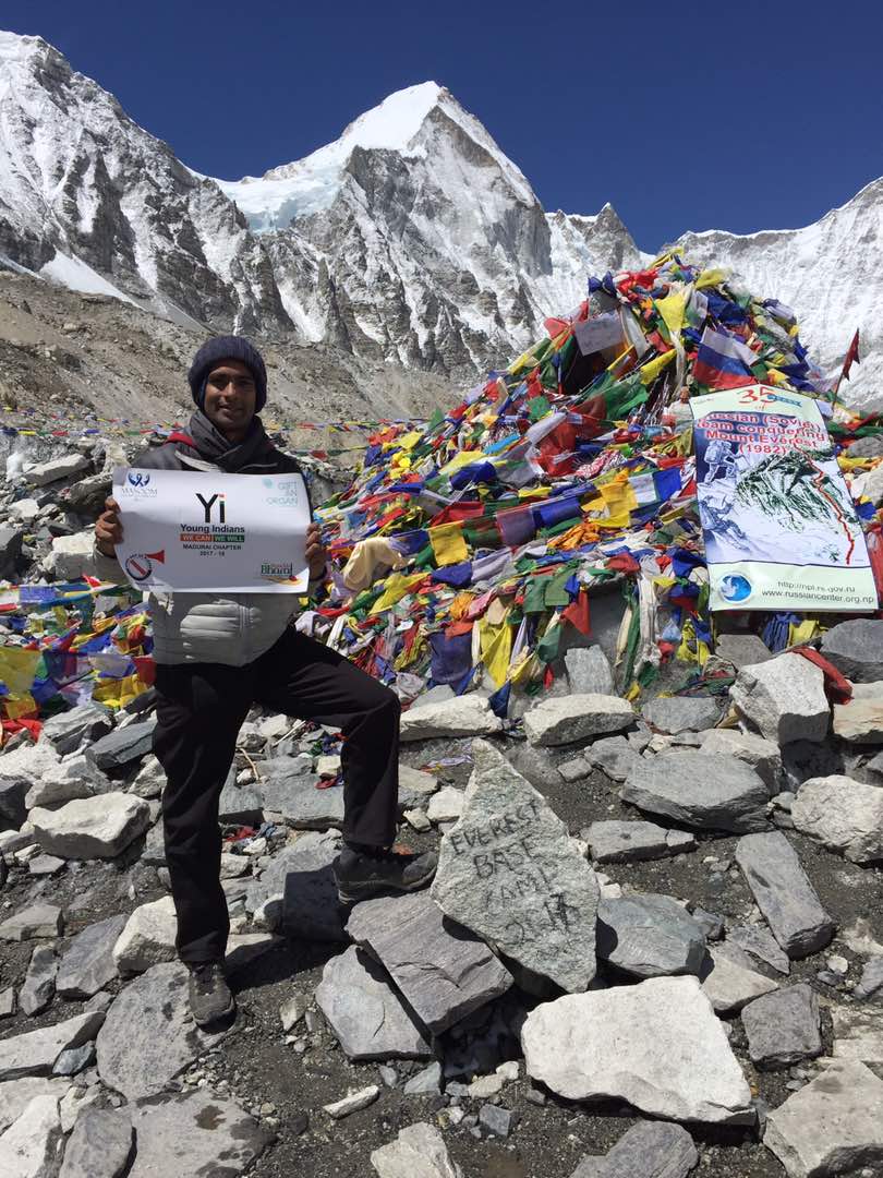 Yi Madurai <a href="/MountEverest/">Mount Everest</a> 

<a href="/YiTweets/">Young Indians (Yi)</a>