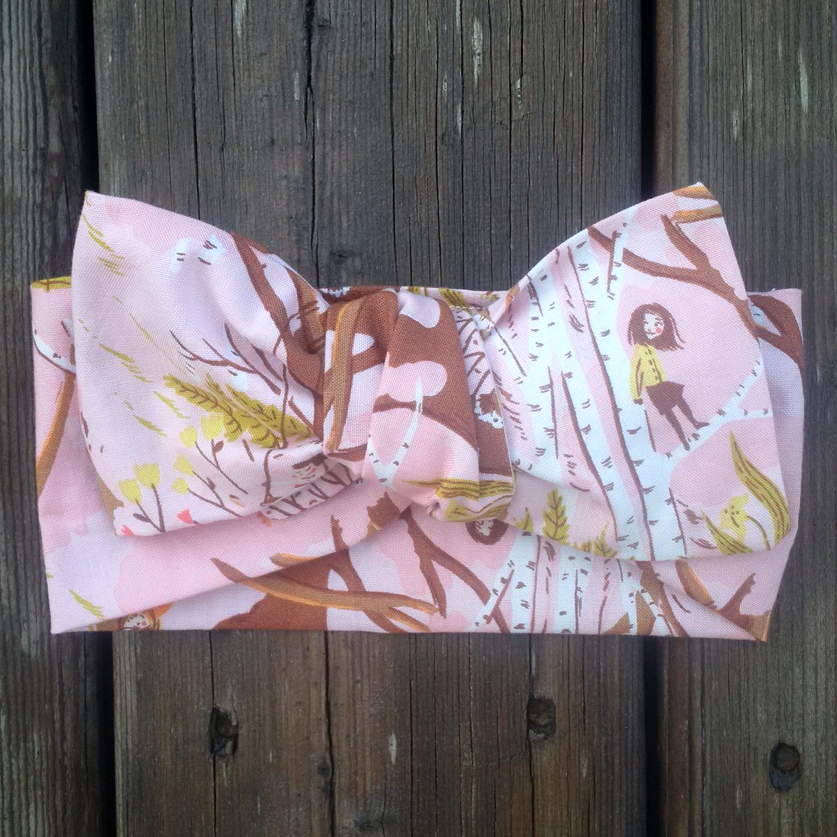 NuhnHandmade's tweet photo. New sets in our Etsy store! Baby girl bloomers and headwrap set. https://t.co/pqdMJjfKcq via @Etsy https://t.co/qWZEb1GSCQ