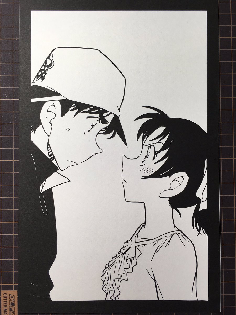 でんでん 切り絵 コナンの映画に合わせて平次と和葉の切り絵作りました ٩ ˊᗜˋ و グレーで一部色つけて3色切り絵みたいにしようと思ってたのに 思いっきり忘れてて平次色白になってしまったww 切り絵 名探偵コナン でんでん 切り絵 コナンの映画に合わせて平次と和葉の切り絵作りました ٩ ˊᗜˋ و グレーで一部色つけて3色切り絵みたいにしようと思ってたのに 思いっきり忘れてて平次色白になってしまったww 切り絵 名探偵コナン