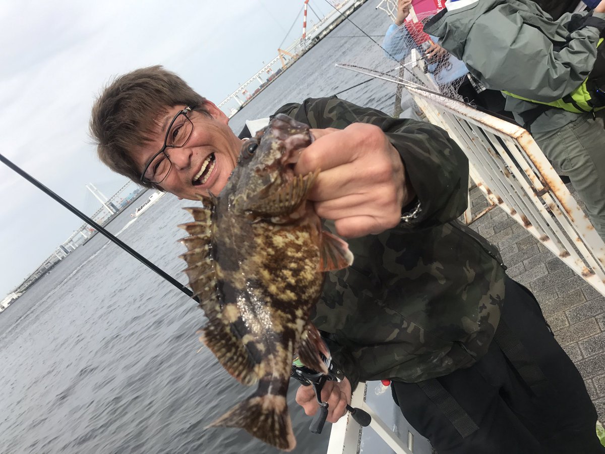 松尾幸之介 日刊スポーツ 今回のリハーサルには弊紙釣り面にも登場する哀川翔さんも参加 最後の最後に大きなカサゴを釣って とてもうれしそうでした 哀川翔 松尾幸之介 日刊スポーツ 今回のリハーサルには弊紙釣り面にも登場する哀川翔さんも参加 最後の最後に大きなカサゴを釣って とてもうれしそうでした 哀川翔