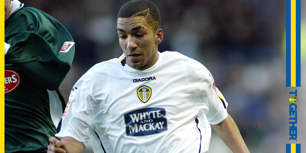 LUFC's tweet image. The thoughts of everyone at #LUFC are with @AaronLennon12, and hope he gets well soon #FootballFamily