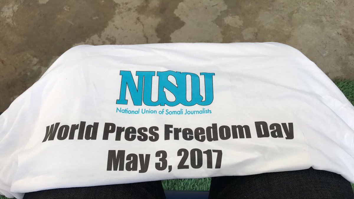 At #Mogadishu's Beerta Nabadda, (Peace Garden) with fellow media workers to commemorate World Press Freedom Day. #Somalia. #WPFD2017