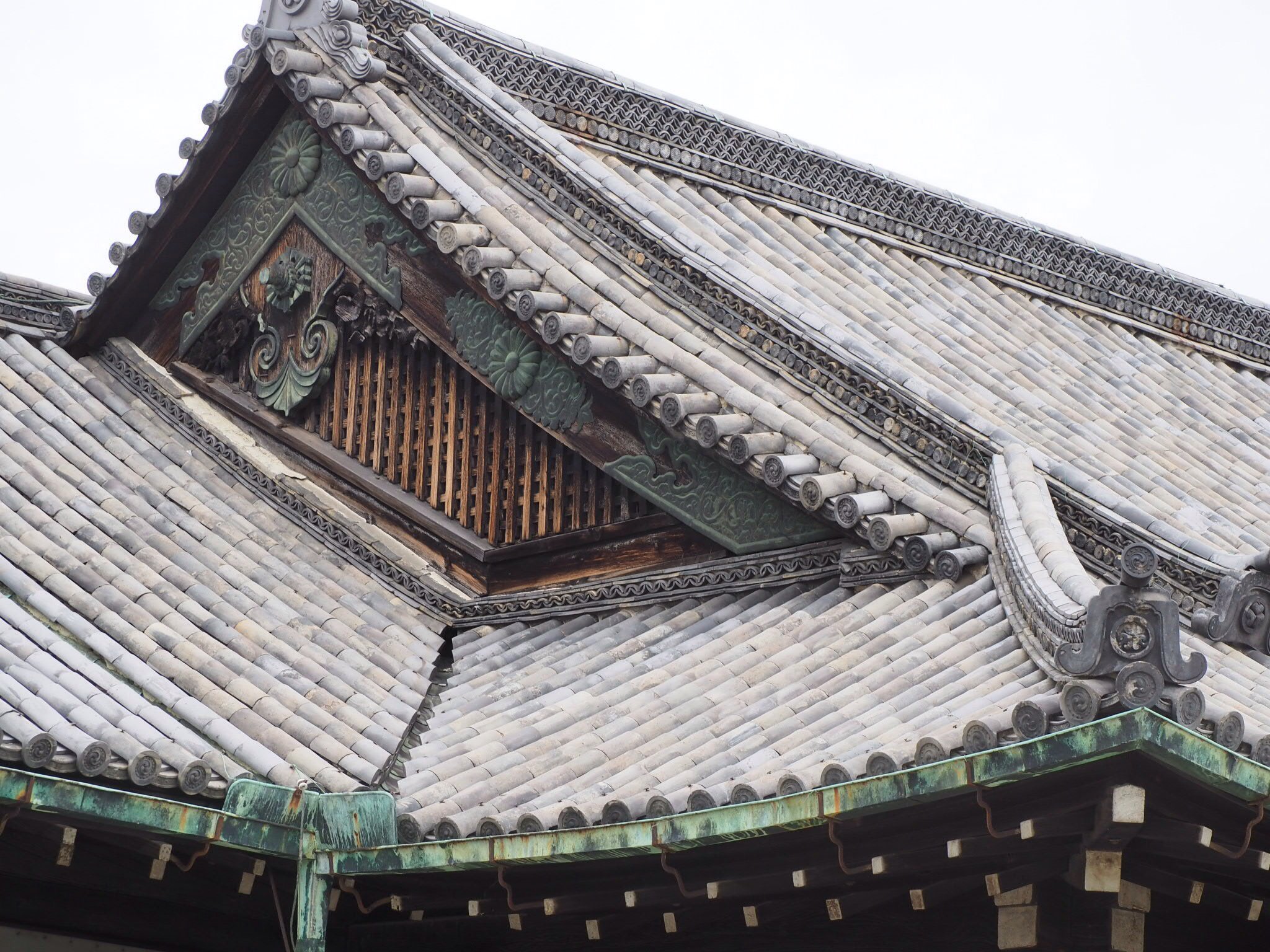 三つ葉葵紋 瓦 軒先瓦 徳川家所縁の寺院より 時代物 江戸時代 骨董