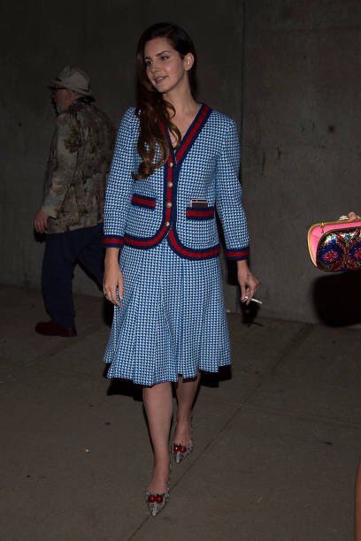 BlueDelRey1997's tweet photo. Thanks @LanaDelRey for blessing us with this look . You're so beautiful that I can't get enough of you #beautifulplayer https://t.co/5iGCjqVxEs
