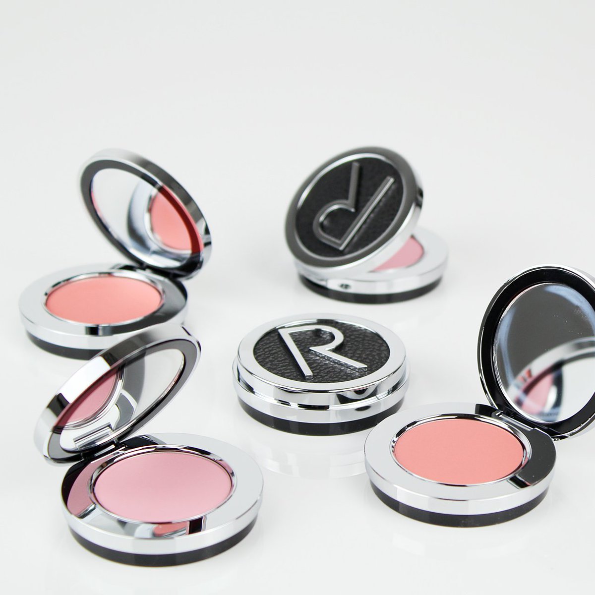 rodialbeauty's tweet image. Add a little #SpringGlow...Just spend £100 or more this May &amp;amp; receive a complimentary gift including a full sized Cococabana blush! #Rodial