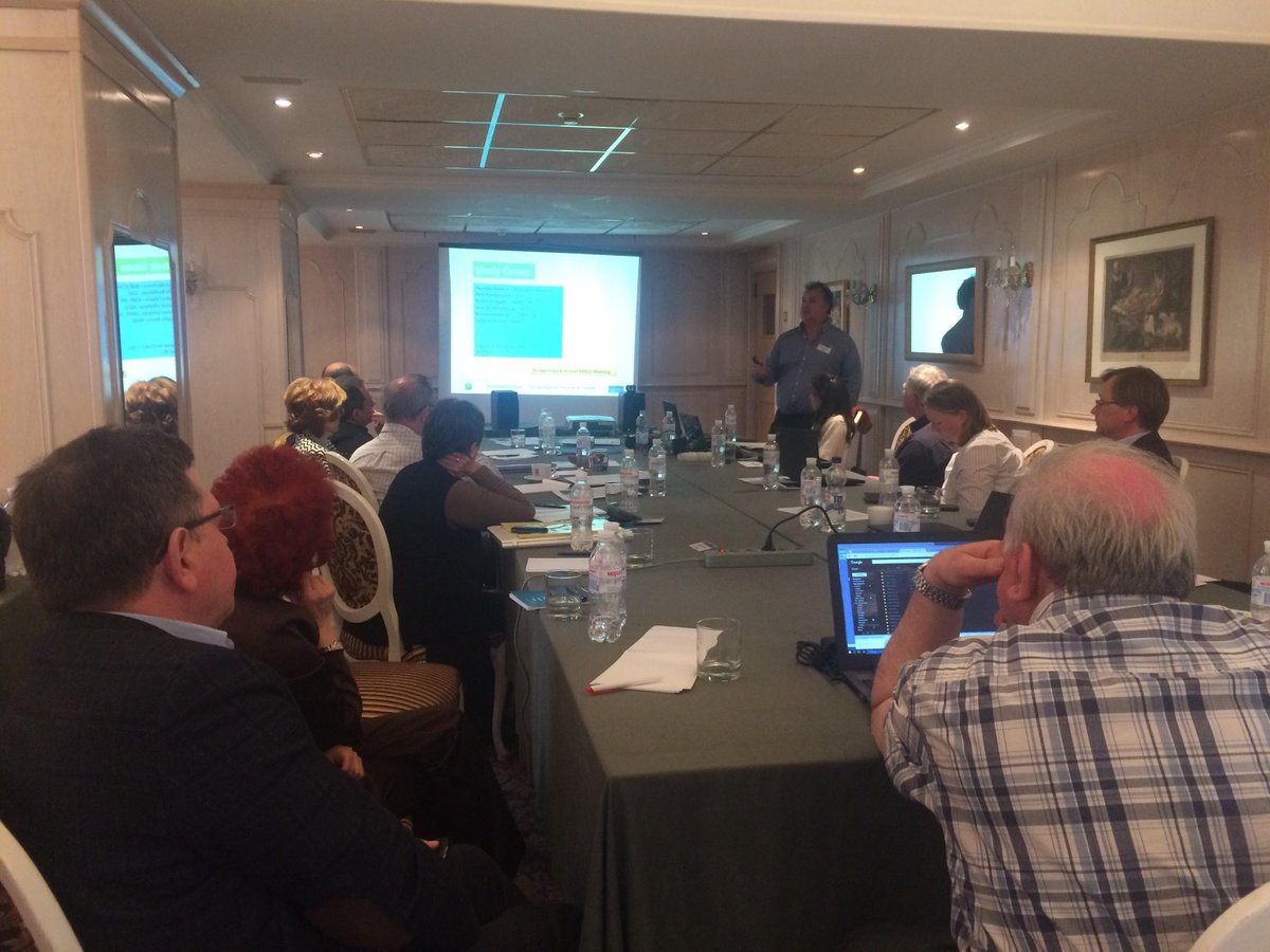 АГСЄ вперше провела в Україні планове засідання Експертної групи з питань корисних копалин
goo.gl/KZiaSo
#Держгеонадра #geogov