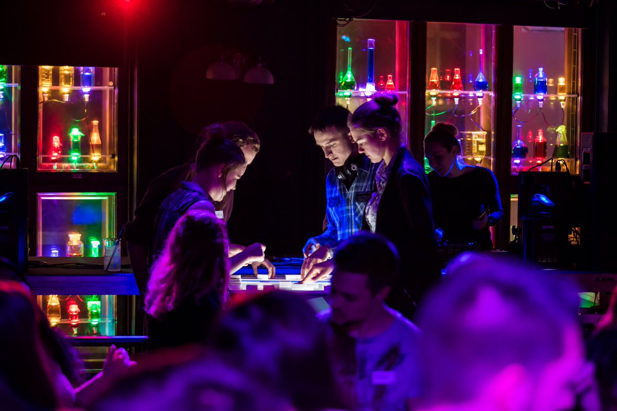 MashMachines's tweet image. 🎹 #mashmachine creates unforgettable moments in all types of events 💿 #eventprofs #eventplanner #eventorganizer #meetingprofs #partyplanner