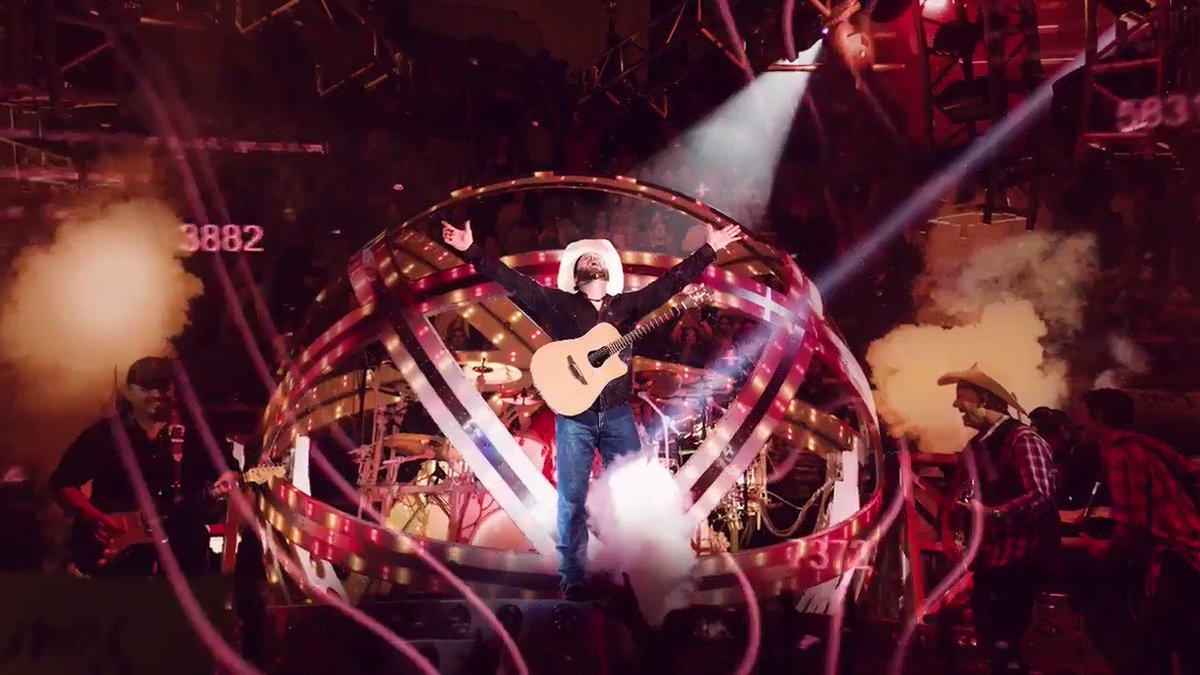 For the first time in 25 years, Garth returns to... https://t.co/BTOGxh3FLk
