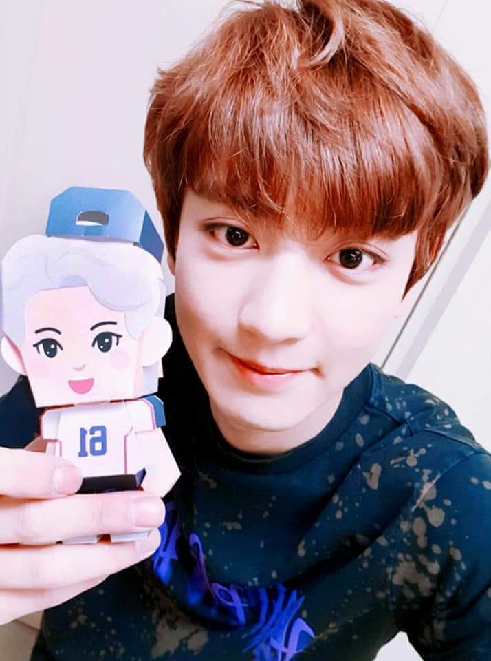PcyEn's tweet photo. #pafBama2017EXO https://t.co/qSX3QvBU8I
