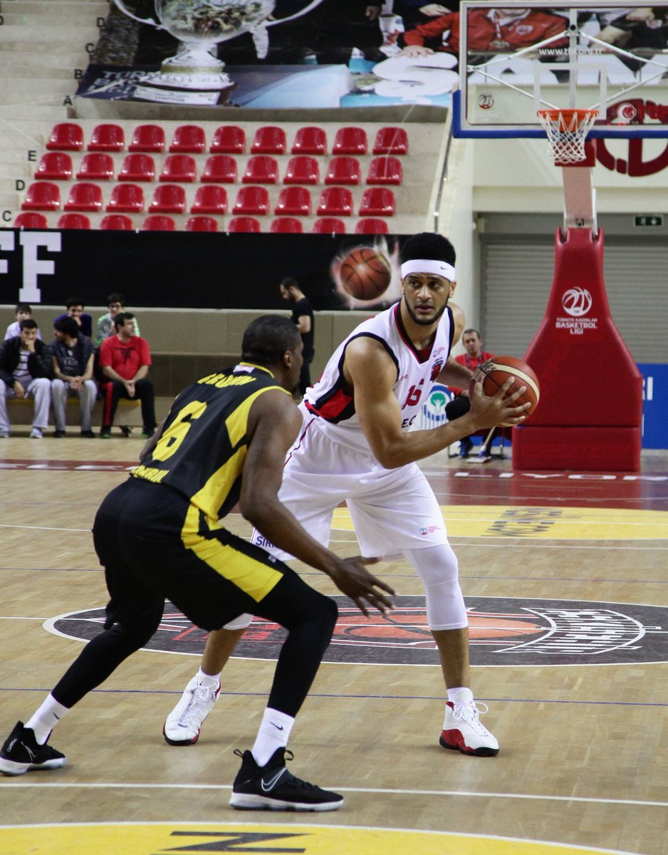 Yılmaz Büyükerşen