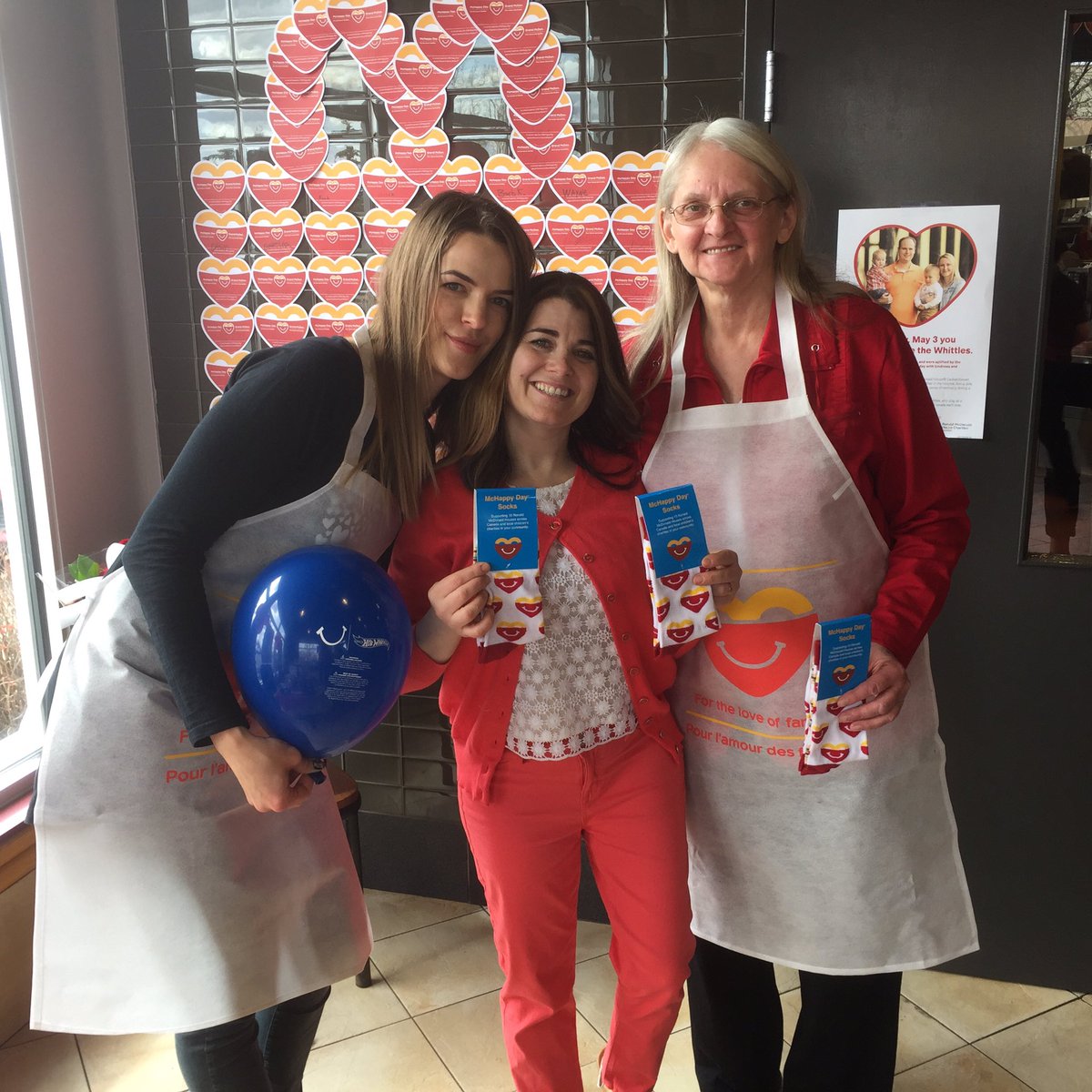Volunteers put the "happy" in McHappy Day #KeepingFamiliesClose #McHappyDay @RMHCSK